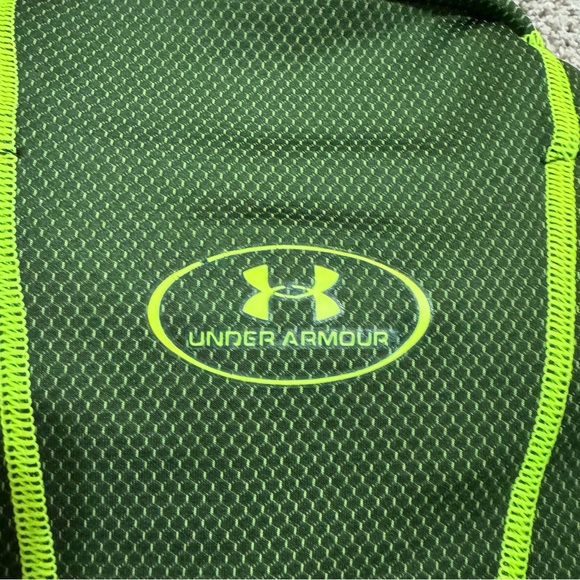 Under Armour Cold Gear Infared Thermo Quarter Zip—2XL - Picture 10 of 13